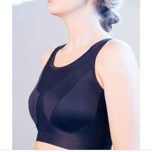 Black Sports Bra